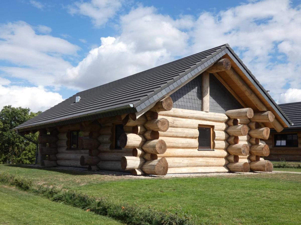 Groß Nemerow Naturstammhaus Tollensesee מראה חיצוני תמונה